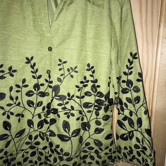 Silk Land Green/black embroidered lined 100% silk button front shirt size M - Picture 2 of 4